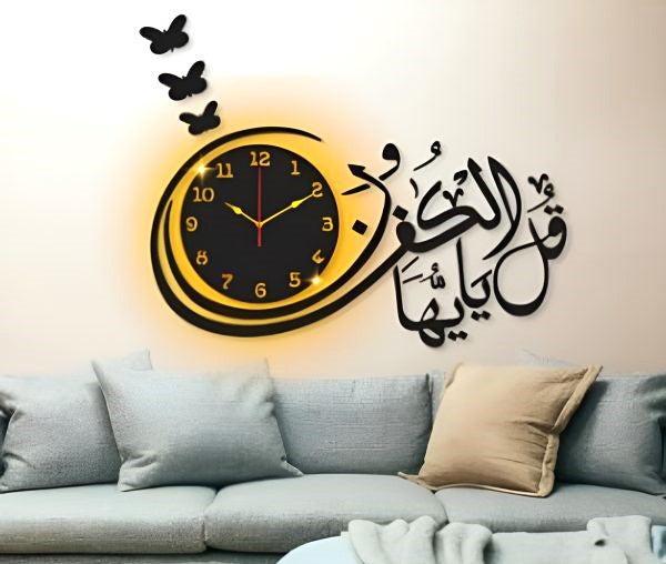 Exquisite 3D Wooden Wall Decor Clock | Modern & Stylish Home Accent | Lightwieght & Unique