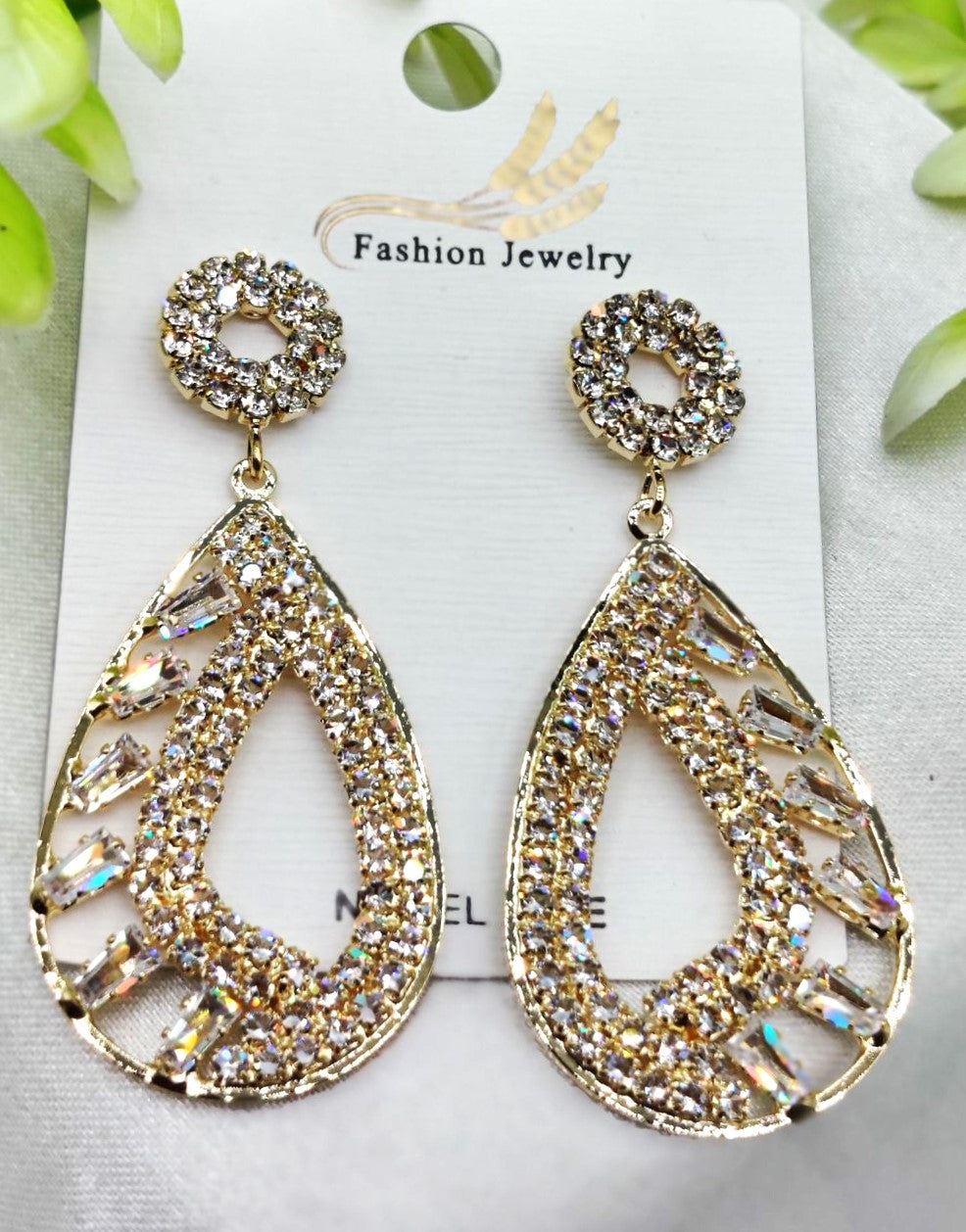 Luxurious Sparkling Teardrop Crystal Earrings – Elegant Statement Gold Finish Jewelry| Exclusive Piece